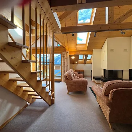 Oberhof Penthouse アパート