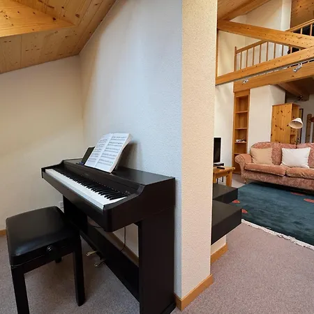 アパート Oberhof Penthouse ヴェンゲン